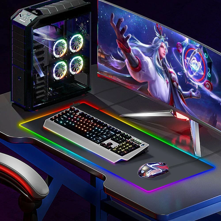 Hatalmas RGB-s egérpad kedvező áron, EU raktárból 2