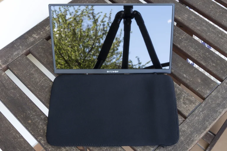 BlitzWolf BW-PCM2L hordozható monitor teszt 5