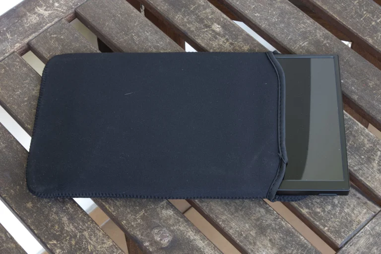 BlitzWolf BW-PCM2L hordozható monitor teszt 6