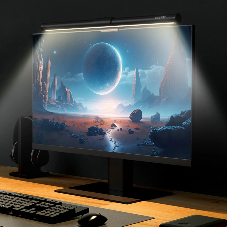 Egyszerűbb, de igazán jó árú monitorlámpa a BlitzWolftól 12