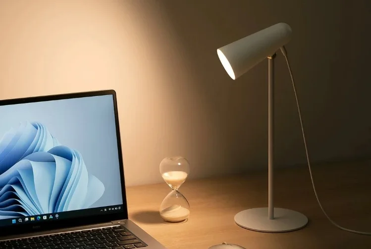 Akkumulátoros Xiaomi asztali lámpa, remek dizájnnal 1