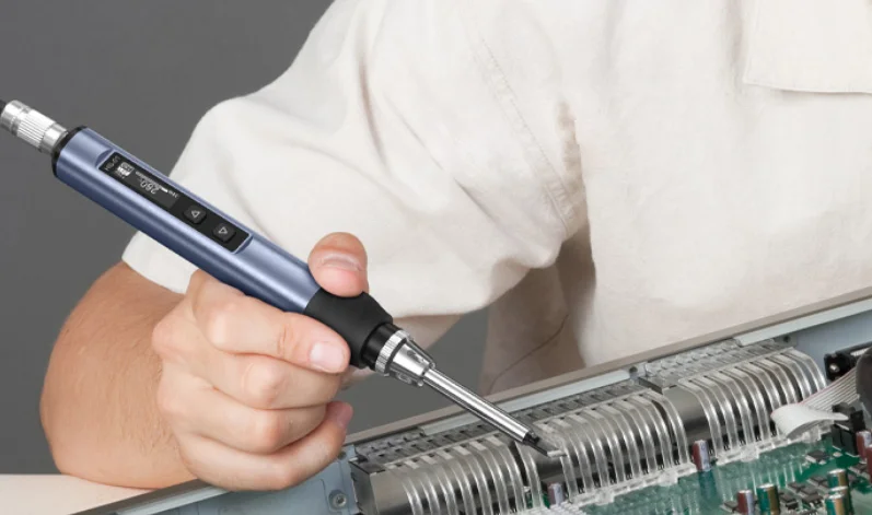 A Fnirsi hordozható pákával egyszerű a forrasztás 1