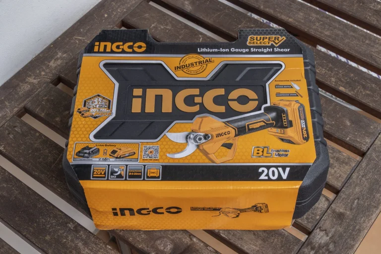 Ingco elektromos metszőolló teszt 2