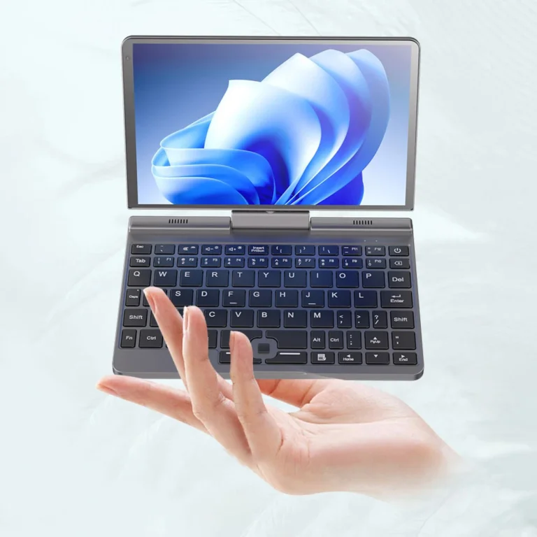 A Meenhong P8 laptop is meg tablet is 3