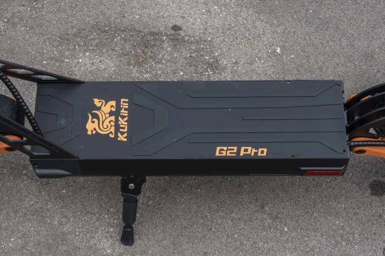 Prueba y análisis del patinete eléctrico Kukirin G2 Pro 11