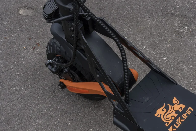 Prueba y análisis del patinete eléctrico Kukirin G2 Pro 14