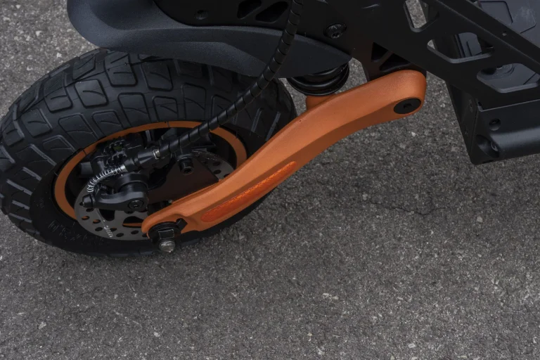 Prueba y análisis del patinete eléctrico Kukirin G2 Pro 15