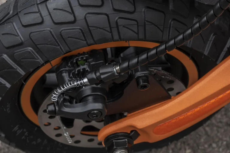 Prueba y análisis del patinete eléctrico Kukirin G2 Pro 16