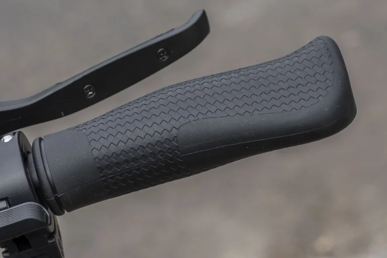 Prueba y análisis del patinete eléctrico Kukirin G2 Pro 32