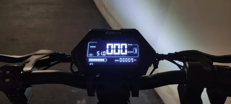 Prueba y análisis del patinete eléctrico Kukirin G2 Pro 44