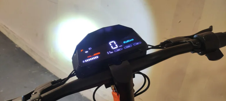Kukirin G3 elektromos roller teszt 28