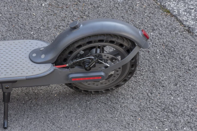 AOVOPRO ES80 M365 elektromos roller teszt 4