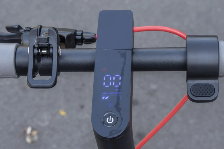 AOVOPRO ES80 M365 elektromos roller teszt 14