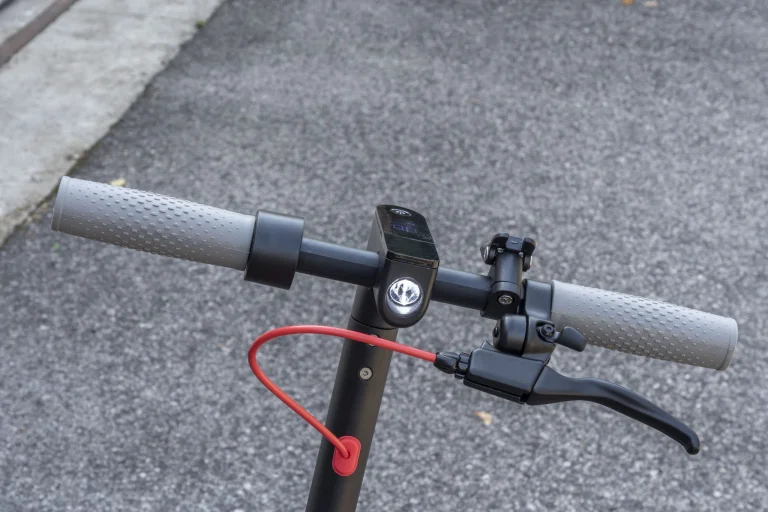 AOVOPRO ES80 M365 elektromos roller teszt 15