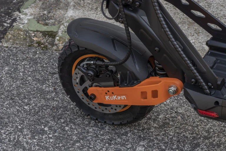 Kukirin G2 Max elektromos roller teszt 8