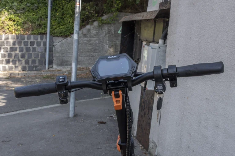 Kukirin G2 Max elektromos roller teszt 14