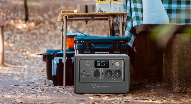 Bluetti EB70 power station teszt
