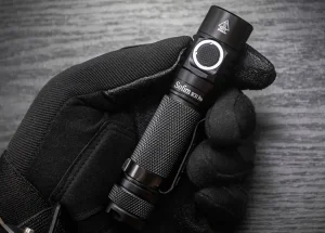 A 2000 lumenes Sofirn zseblámpa kicsi, erős és olcsó