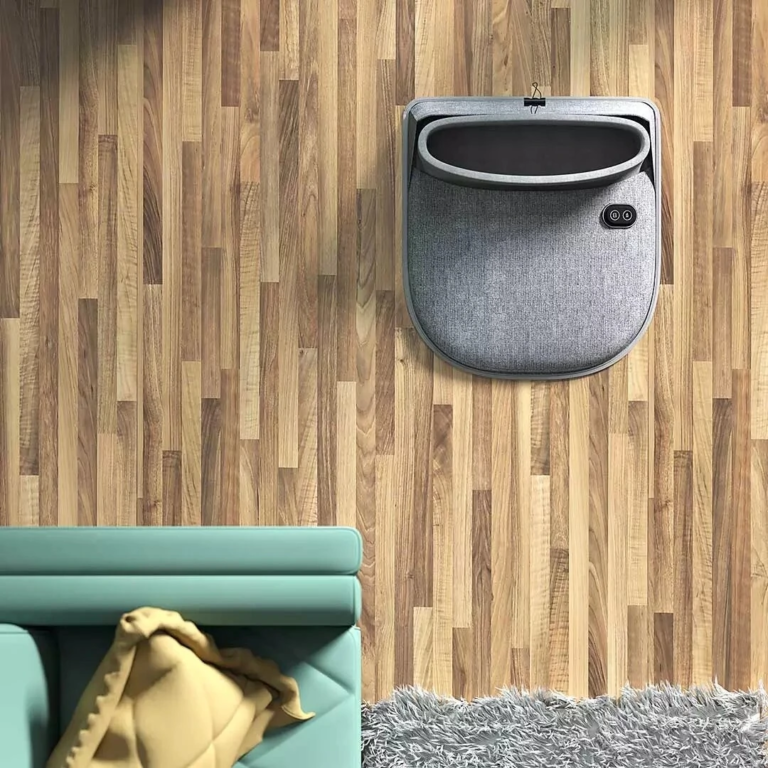 A Kulax eszköze egyszerre masszírozza és melegíti a talpat 5