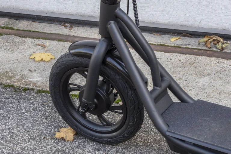 Emoko A19 elektromos roller teszt 5