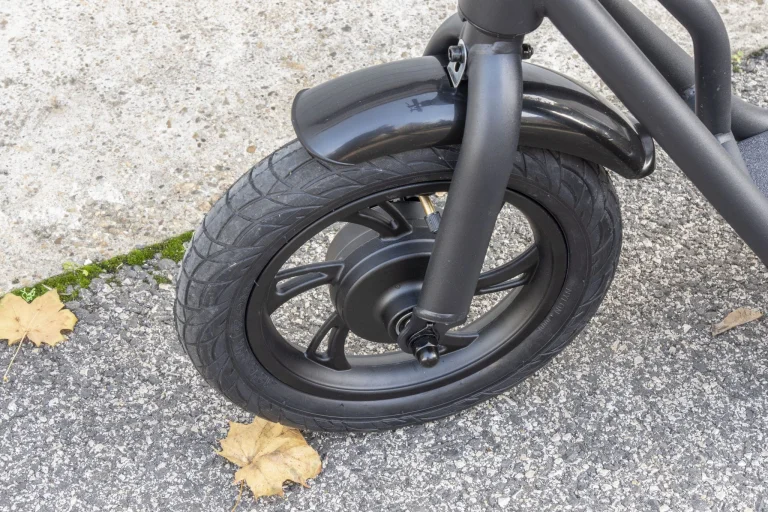 Emoko A19 elektromos roller teszt 8