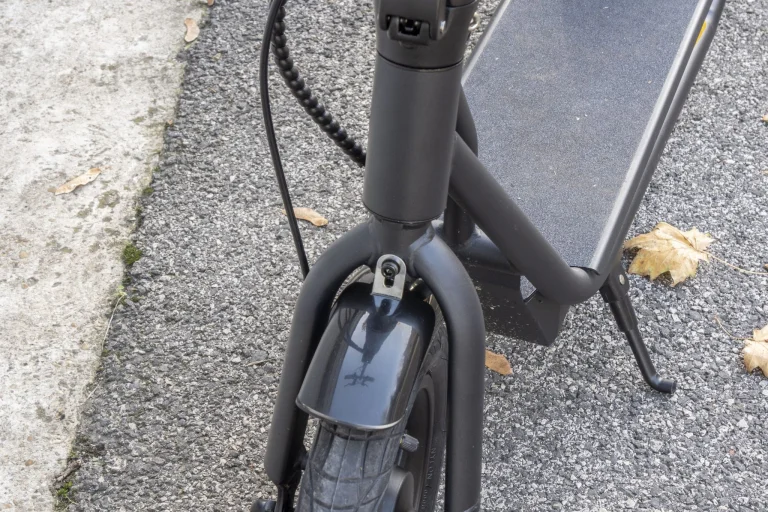 Emoko A19 elektromos roller teszt 9