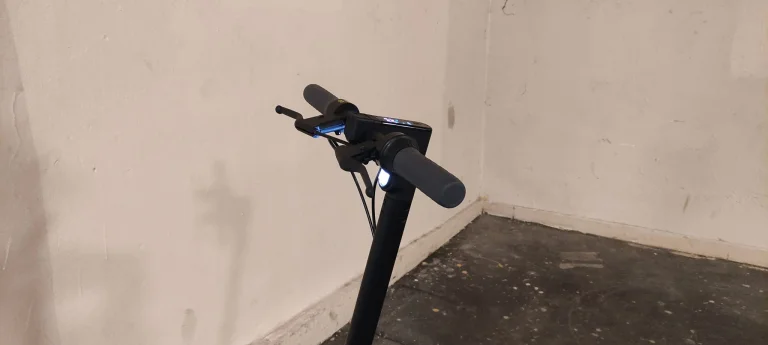 Emoko A19 elektromos roller teszt 26