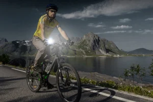 Astrolux biciklis lámpából nagy a választék