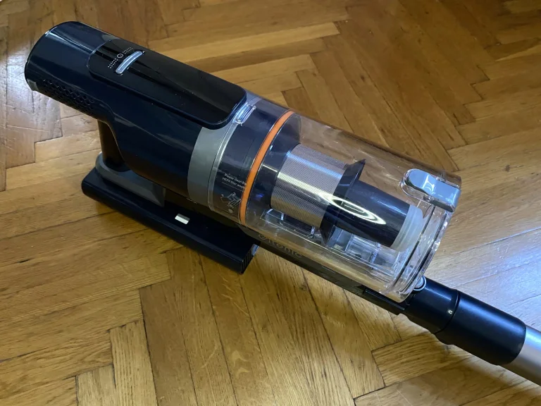 Prueba 1 del aspirador estacionario autodrenante Ultenic FS5