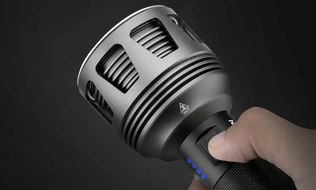 A legerősebb Nextool zseblámpa 3600 lument tud 1