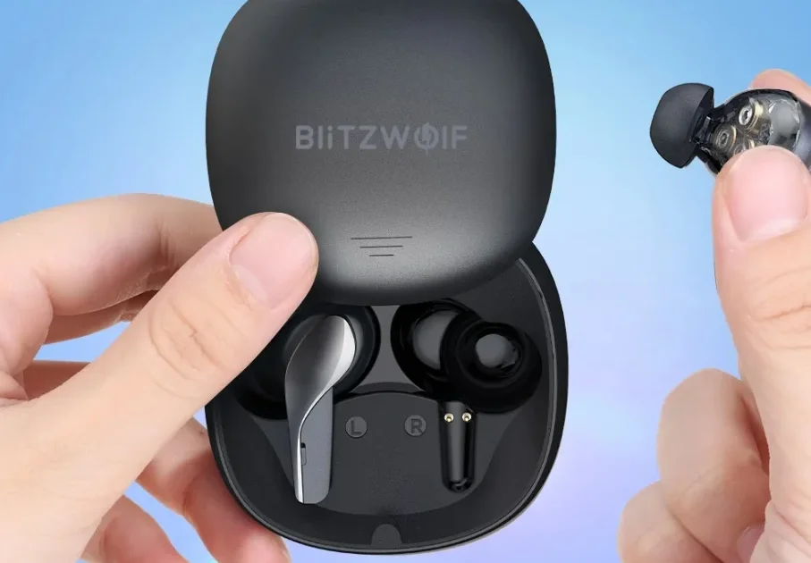 Ismét jó áron kapható a BlitzWolf BW-FYE15 TWS füles 1