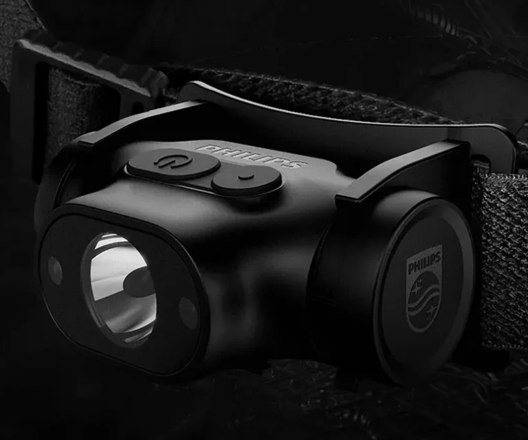 A Philips akkus fejlámpa hibátlan választás ennyi pénzért 4