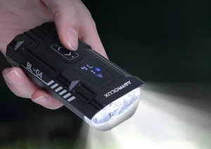 Astrolux BL04, a külső aksiként is működő biciklilámpa