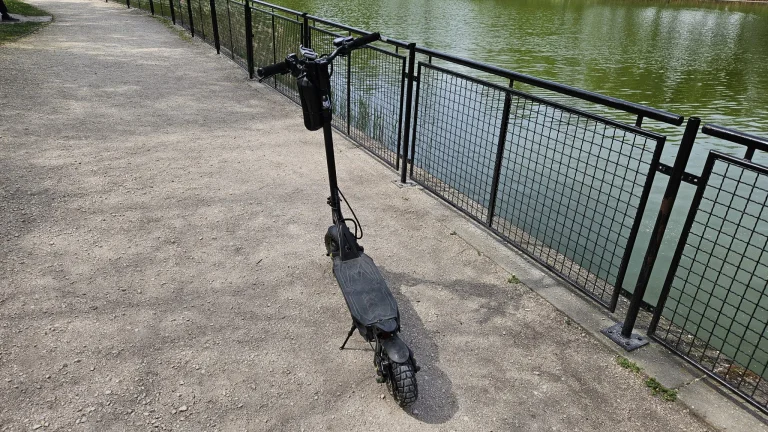 Kaabo Mantis 10 Plus elektromos roller teszt 5