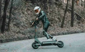 A KuKirin G4 akár 75 kilométer messzire elrepít