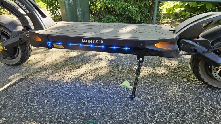 Kaabo Mantis 10 Plus elektromos roller teszt 18