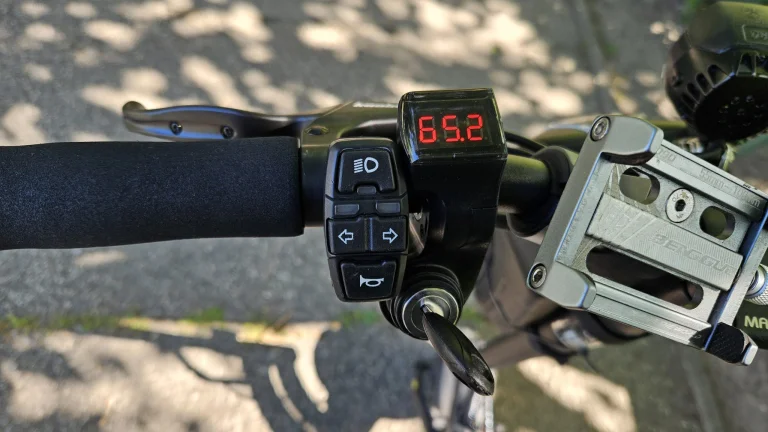 Kaabo Mantis 10 Plus elektromos roller teszt 29
