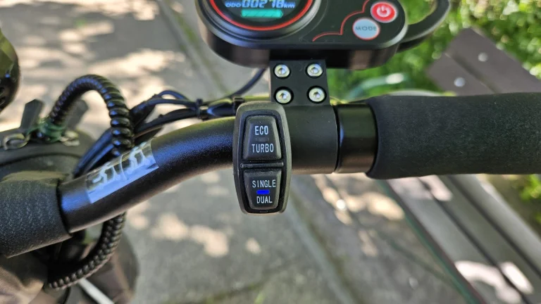 Kaabo Mantis 10 Plus elektromos roller teszt 30