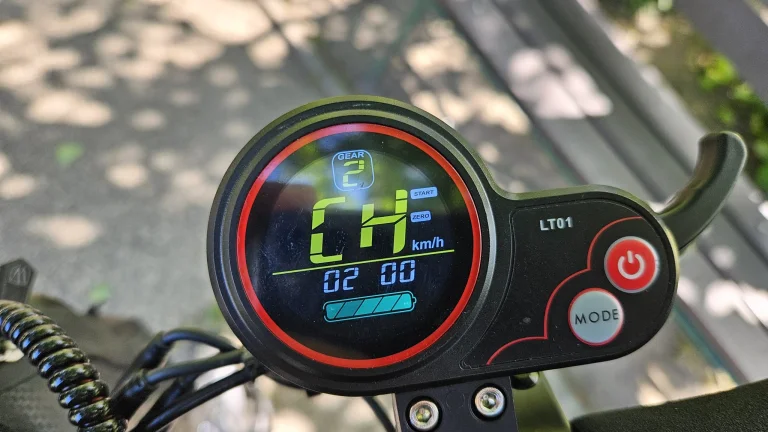 Kaabo Mantis 10 Plus elektromos roller teszt 32