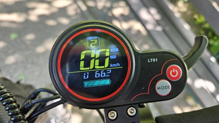 Kaabo Mantis 10 Plus elektromos roller teszt 34