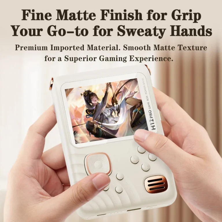 Újabb retro kézi konzol, pofás kinézettel 7