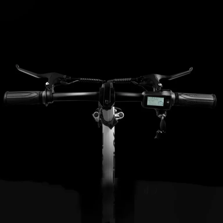 A PVY S2 elektromos bicikli formabontó kinézetű 8