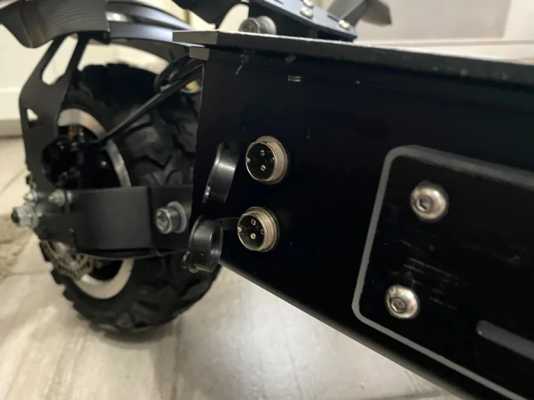 Essai 1 de la trottinette électrique ANGWATT T15