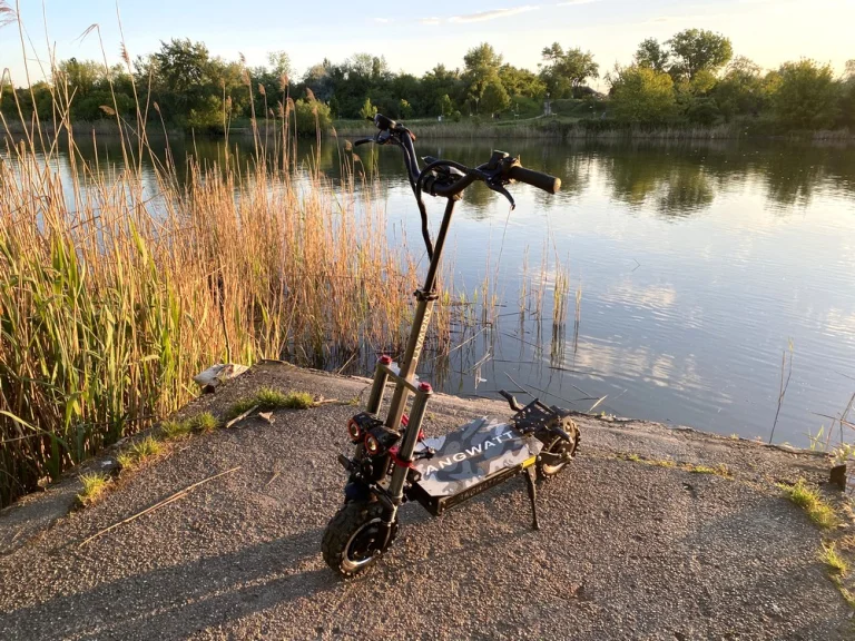 Essai 1 de la trottinette électrique ANGWATT T3