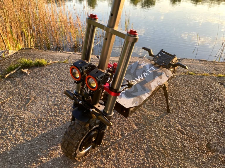 Essai 1 de la trottinette électrique ANGWATT T4