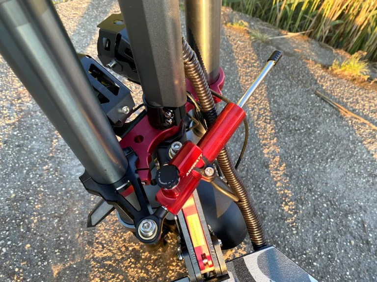 Essai 1 de la trottinette électrique ANGWATT T9