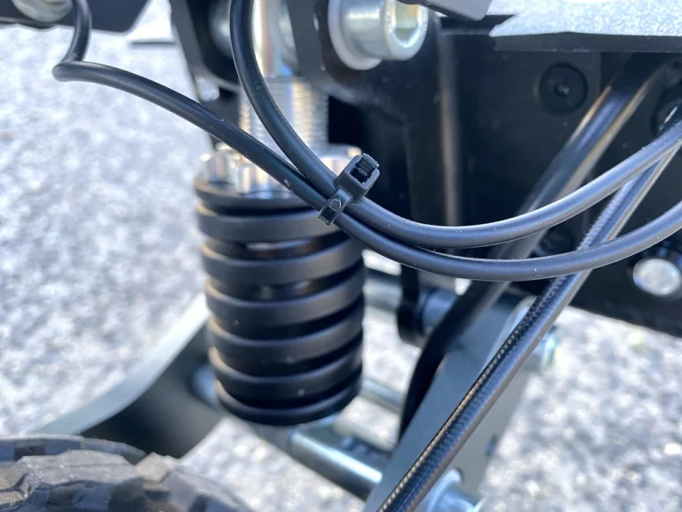 Essai 1 de la trottinette électrique ANGWATT T30