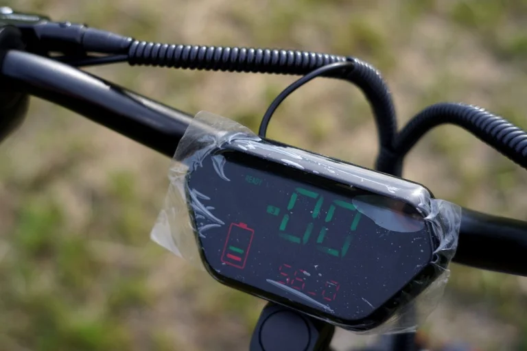 Essai 1 de la trottinette électrique ANGWATT T25