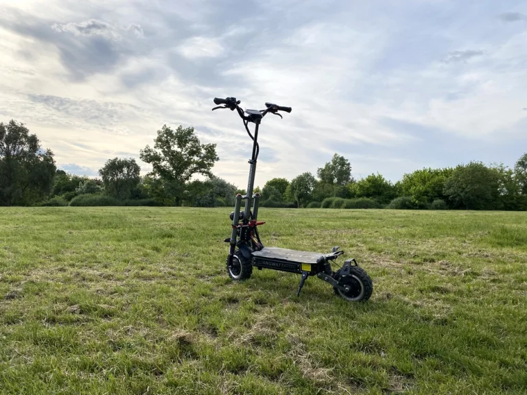 Essai 1 de la trottinette électrique ANGWATT T32
