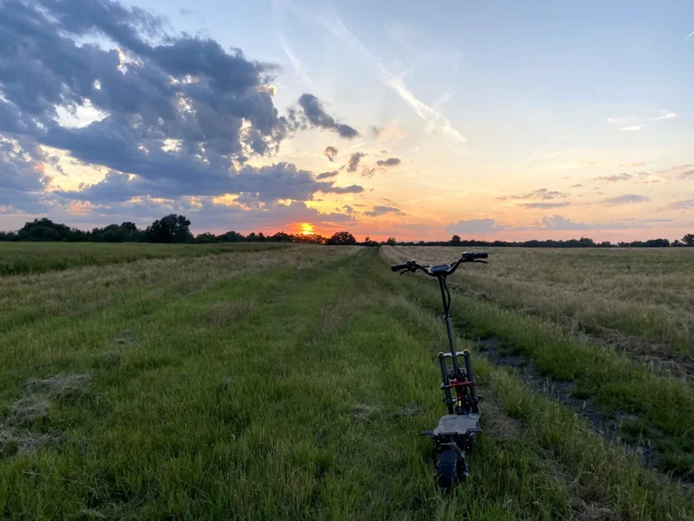 Essai 1 de la trottinette électrique ANGWATT T36